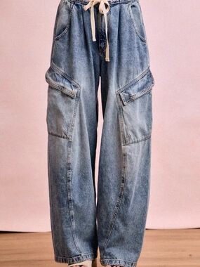 BiBi Baggy Barrel Jeans With Cargo Pockets
